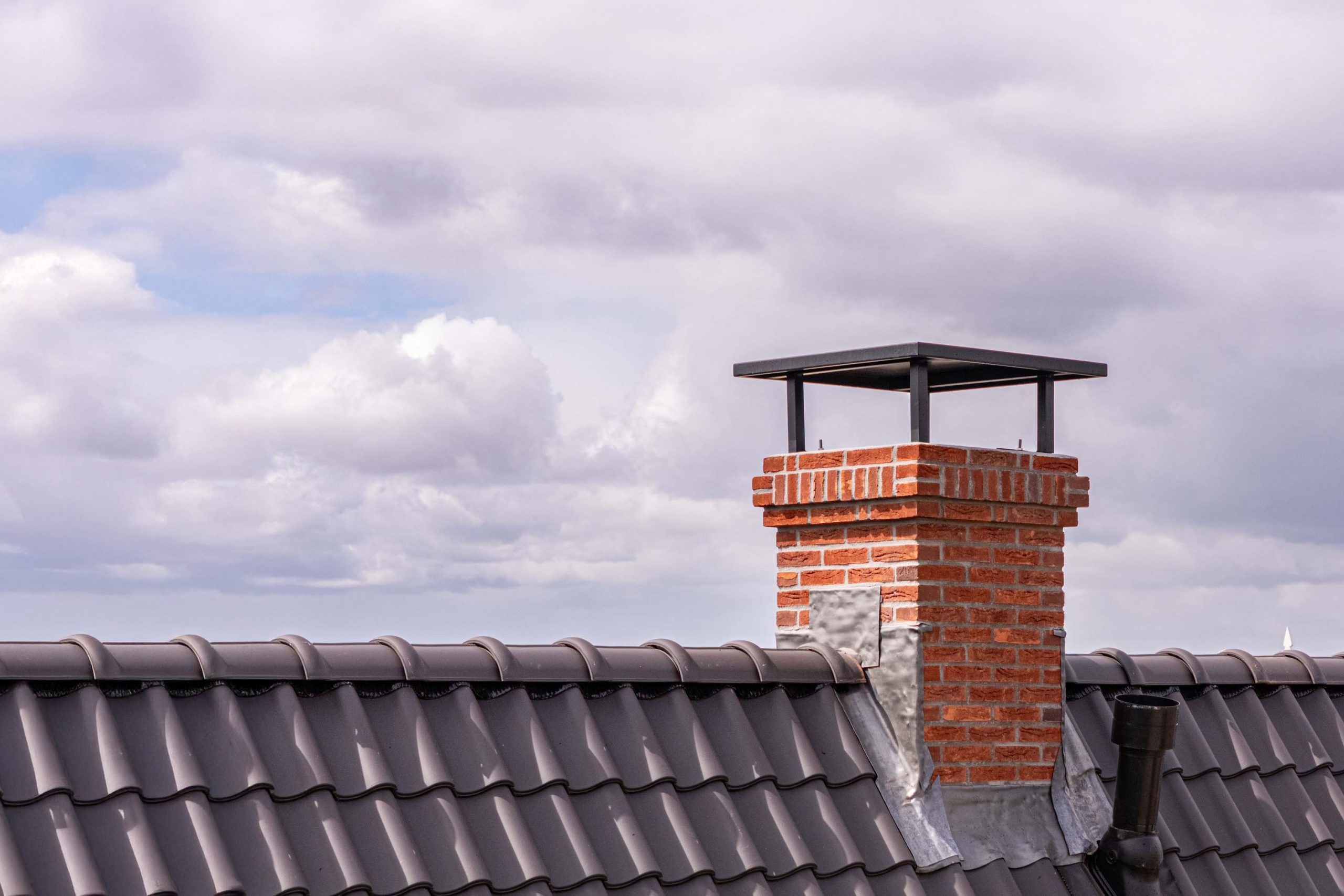 Prefab RVS schoorsteen met waterkap